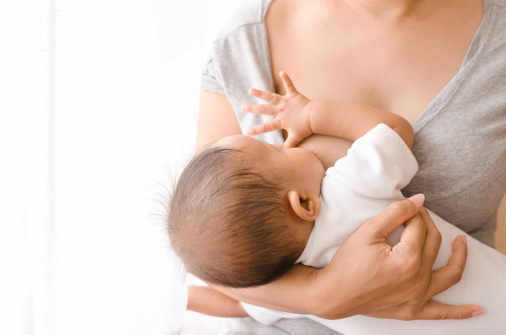 A amamentação e o sono do bebé
