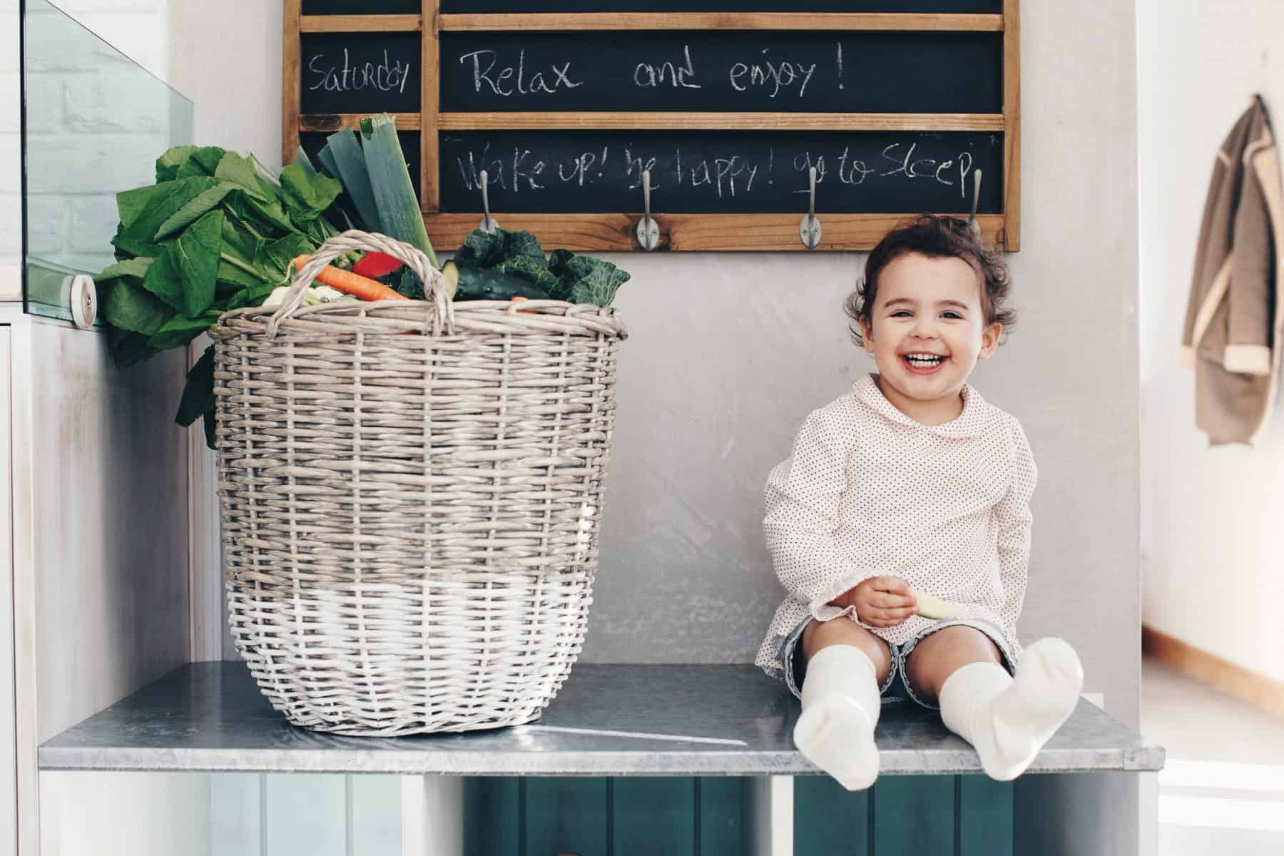 Tudo o que precisa de saber para criar uma criança vegetariana, saudável e feliz!